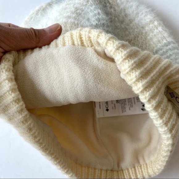 NEW Columbia Permafrost Plush Beanie Hat - Picture 7 of 8